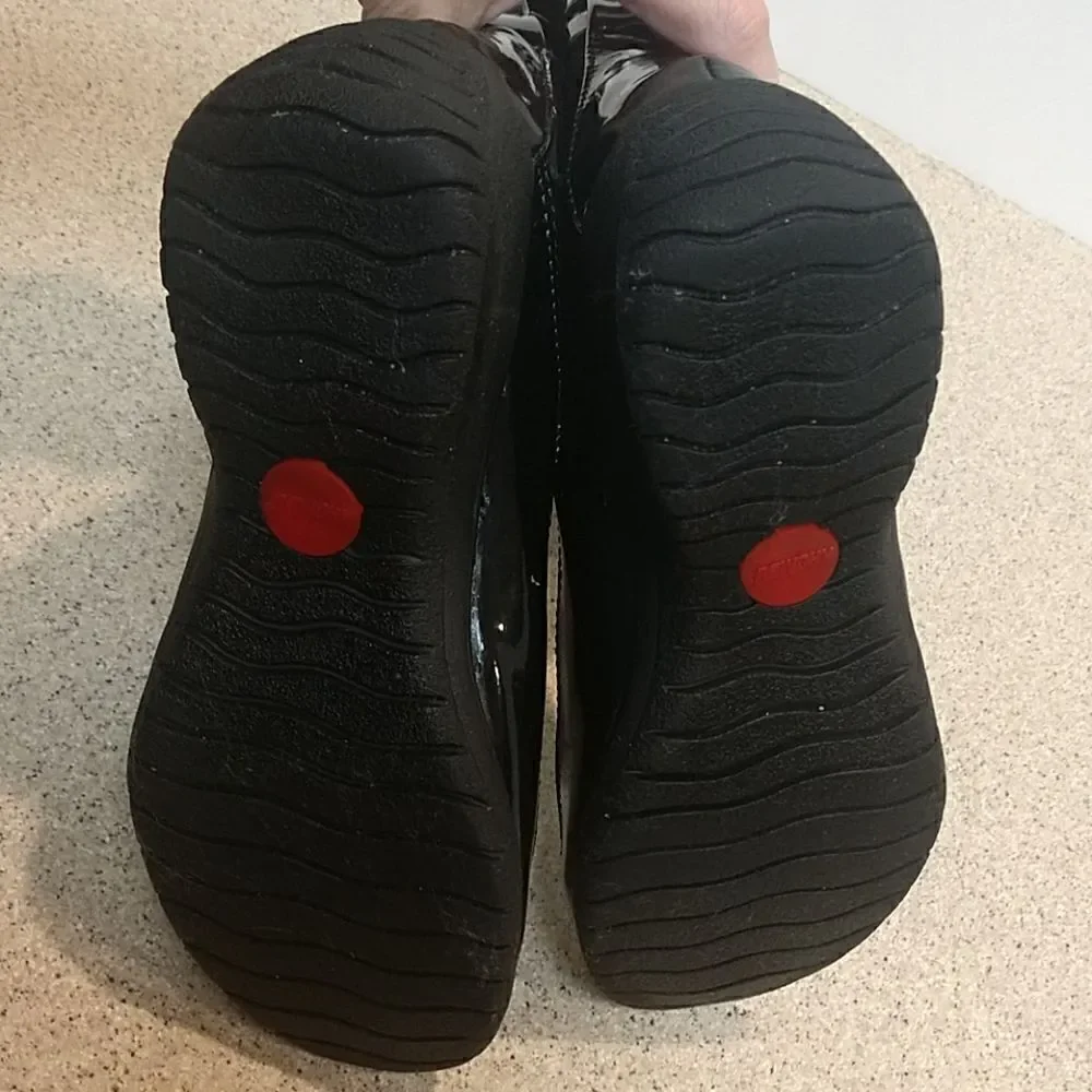 👍 Khombu Black Boots Size 6.   S2